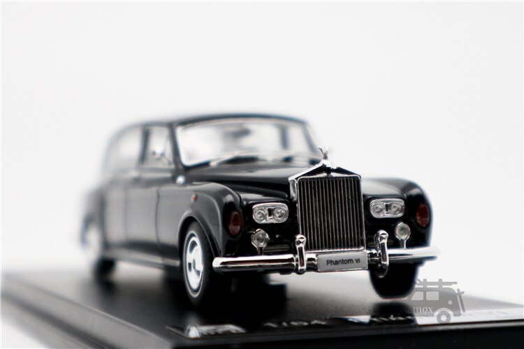 1:64 Rolls-Royce Phantom – EveryHolds